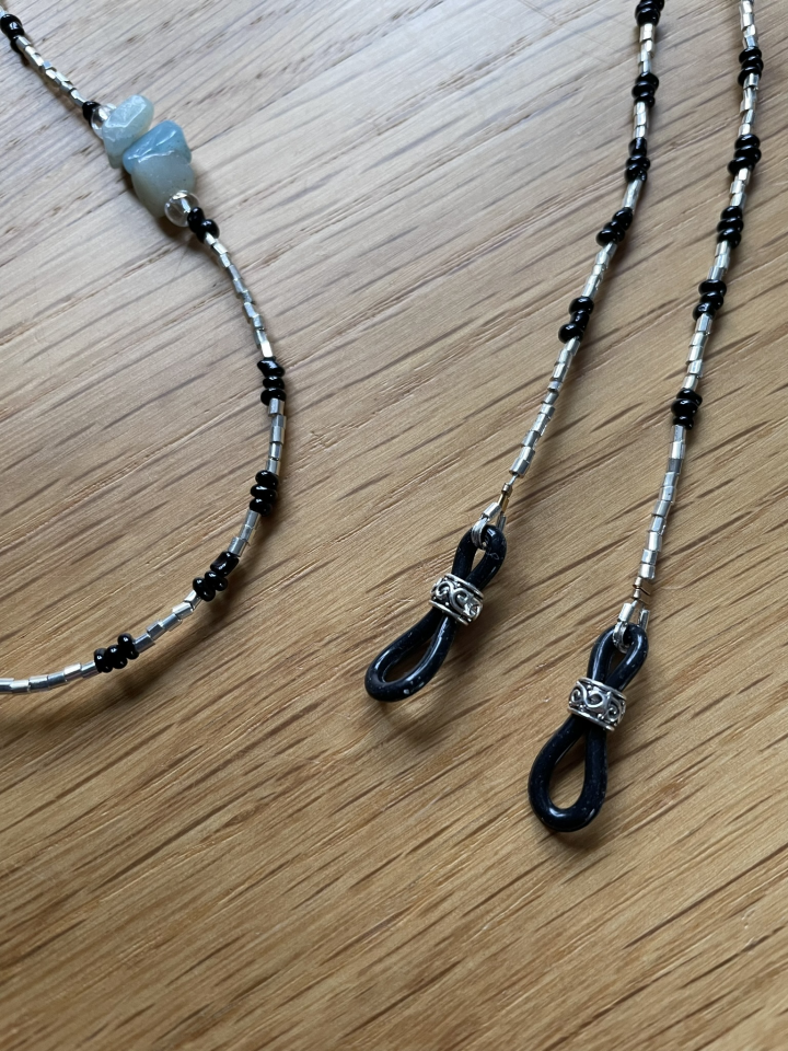 Zilver brillenkoordje met split natuursteen